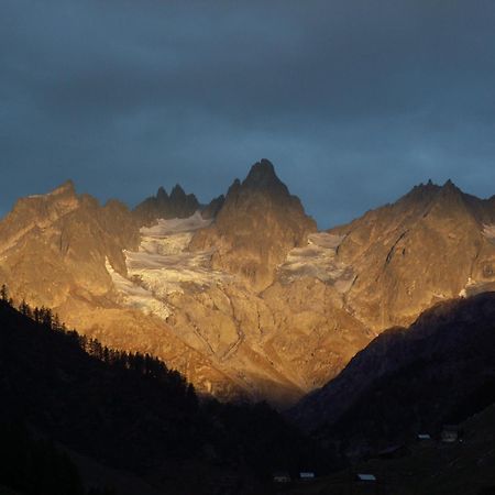 Ferienwohnung Gaestehaus Fuerlauwi Meien Bagian luar foto